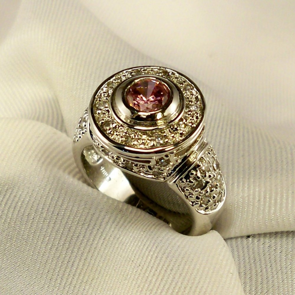 NEW Lite Pink Cubic Zirconias Silver DESIGNER Ring